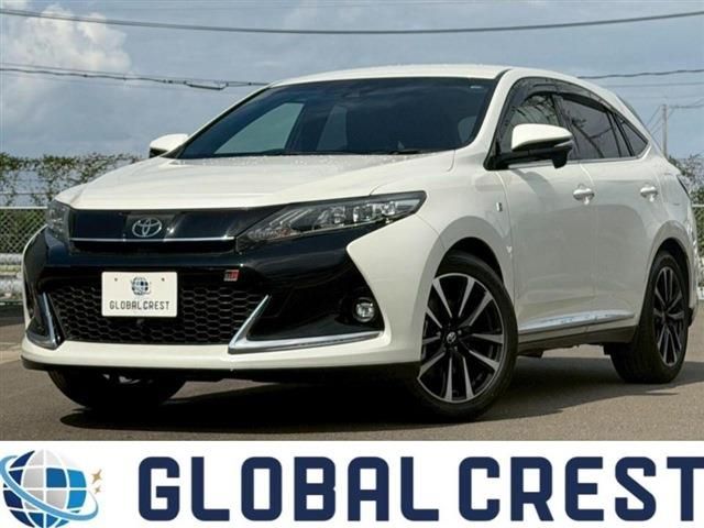 TOYOTA HARRIER 4WD 2019