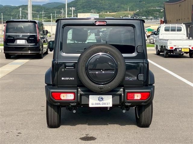 SUZUKI JIMNY NOMADE 2025