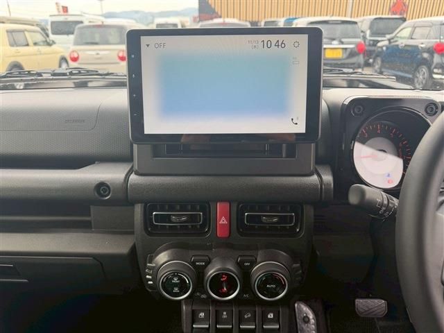 SUZUKI JIMNY NOMADE 2025