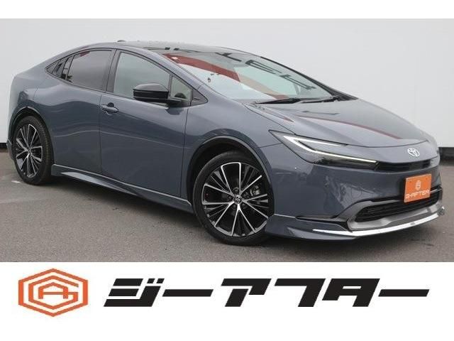 TOYOTA PRIUS 2023