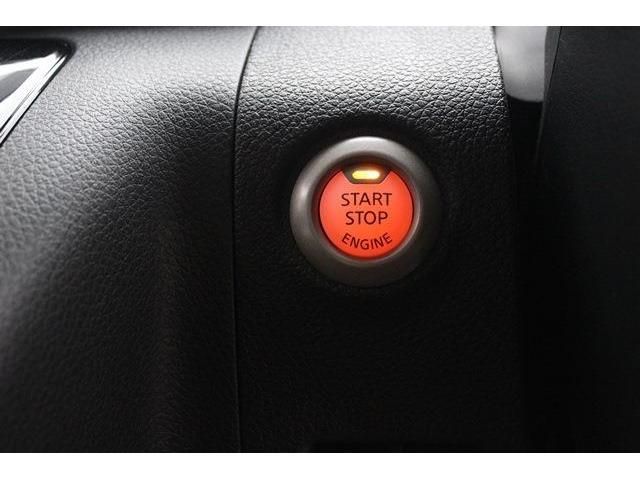 NISSAN NV350 CARAVAN 2021