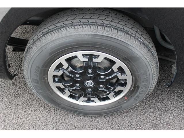 NISSAN NV350 CARAVAN 2021