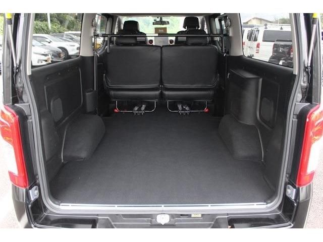 NISSAN NV350 CARAVAN 2021