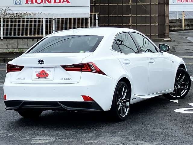 TOYOTA LEXUS IS300h 2014