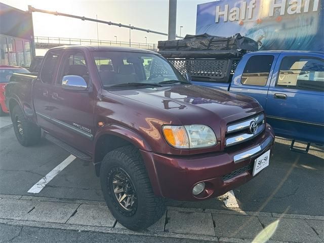 TOYOTA TANDORA 4WD 2004
