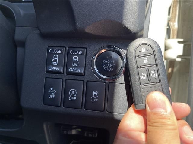 TOYOTA PIXIS MEGA 2016