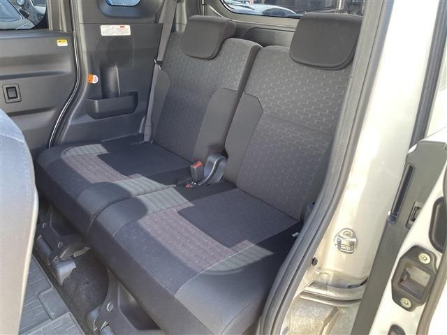 TOYOTA PIXIS MEGA 2016