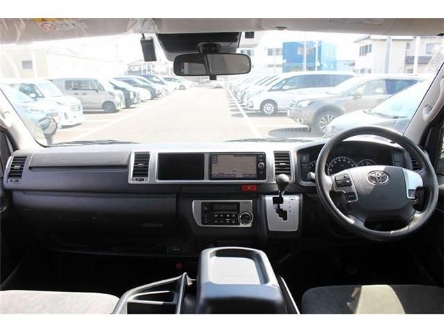 TOYOTA HIACE wagon 2017