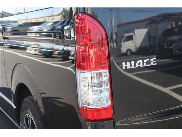 TOYOTA HIACE wagon 2017