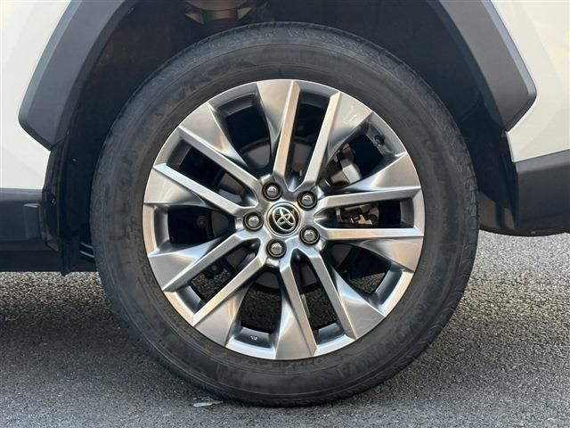 TOYOTA RAV4 4WD 2021