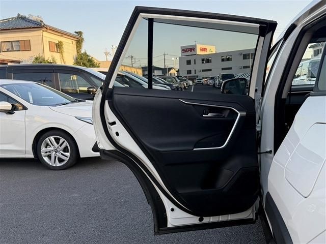 TOYOTA RAV4 4WD 2021