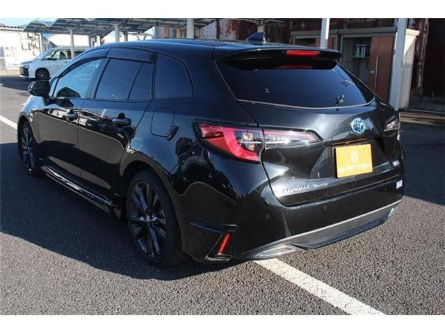 TOYOTA COROLLA TOURING HYBRID 2020