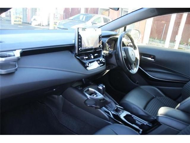 TOYOTA COROLLA TOURING HYBRID 2020