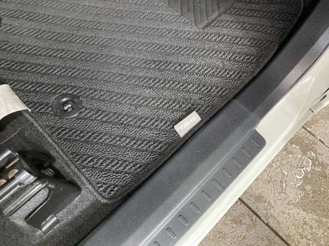 TOYOTA TANK 4WD 2018