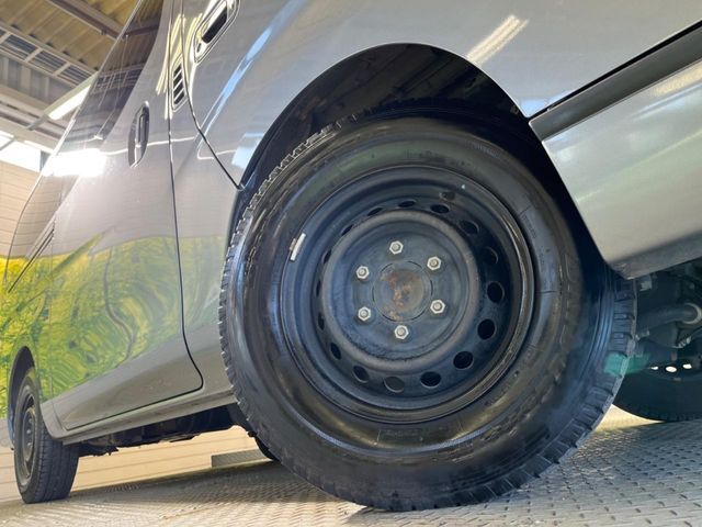 NISSAN CARAVAN van 2WD 2022