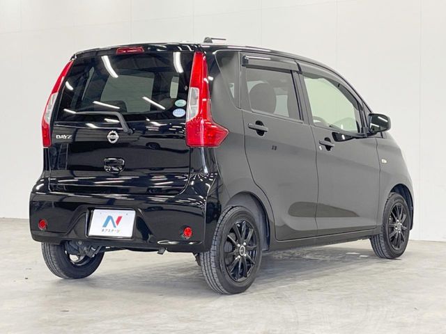 NISSAN DAYZ 2016