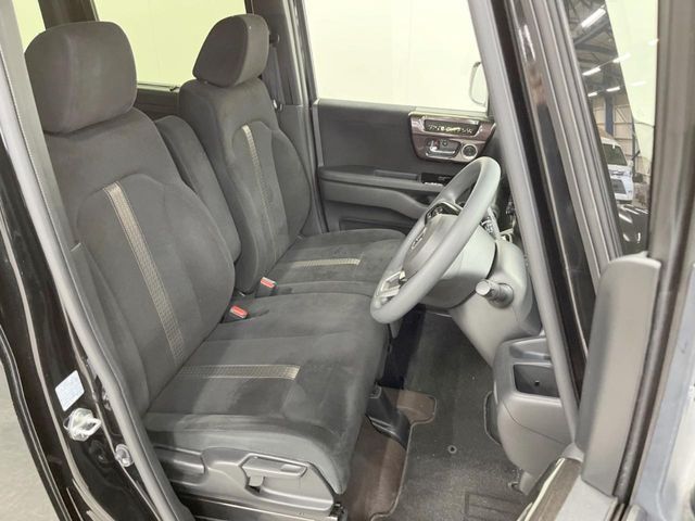 HONDA N BOX CUSTOM 2020