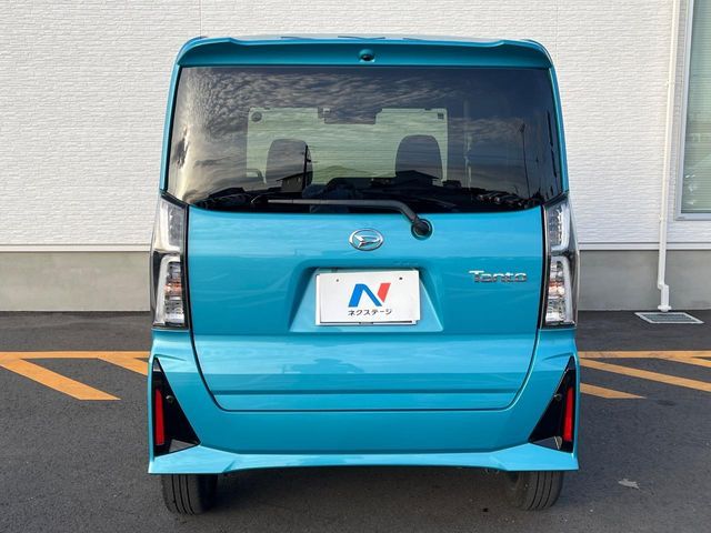 DAIHATSU TANTO CUSTOM 2023