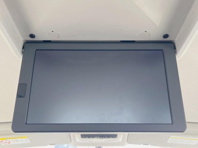 NISSAN SERENA  S-HYBRID 2017