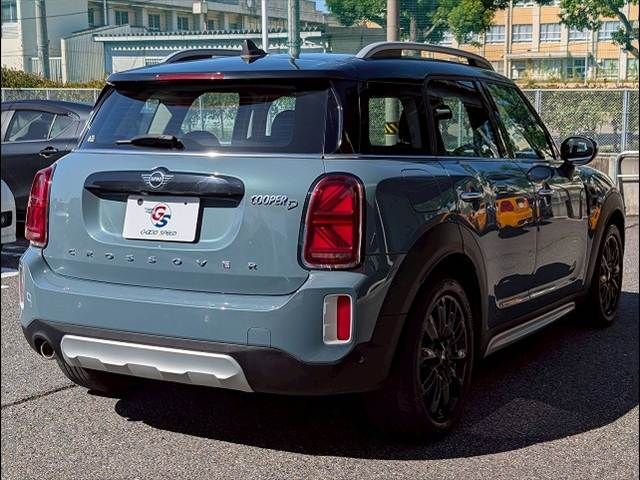 BMW MINI COOPER D CROSSOVER 2021