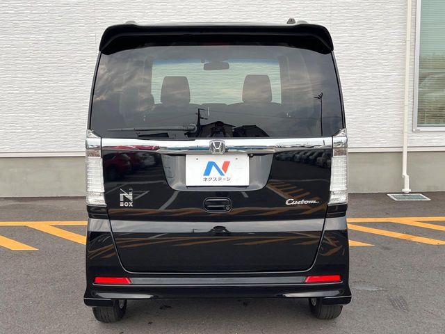 HONDA N BOX CUSTOM 2015