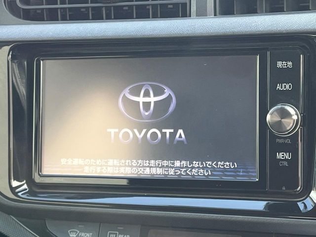 TOYOTA AQUA 2016