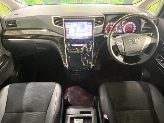 TOYOTA VELLFIRE 2014