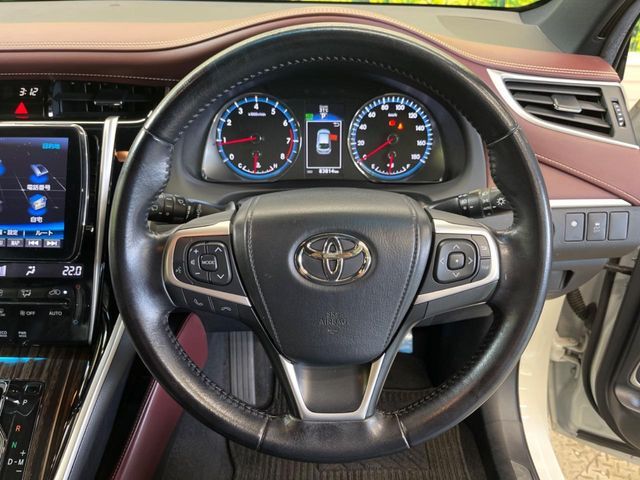TOYOTA HARRIER 2WD 2014