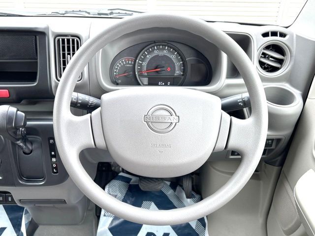 NISSAN NV100 CLIPPER 2025