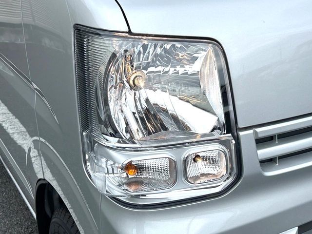 NISSAN NV100 CLIPPER 2025