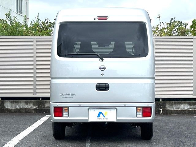 NISSAN NV100 CLIPPER 2025