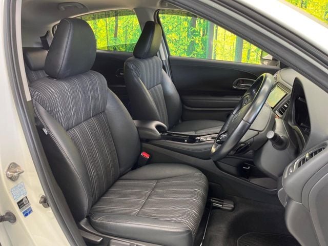 HONDA VEZEL HYBRID 2015