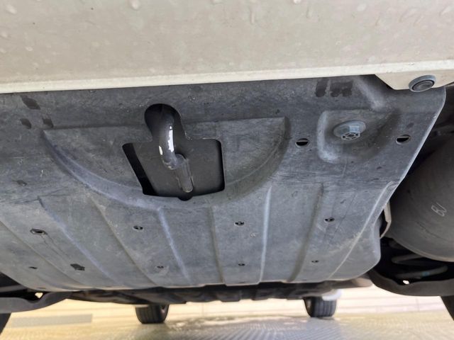 HONDA VEZEL HYBRID 2015