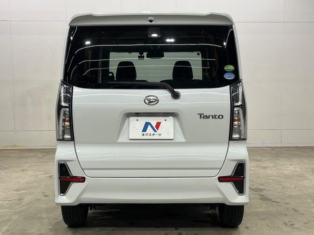 DAIHATSU TANTO CUSTOM 2019