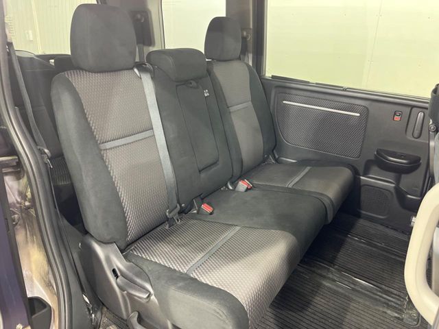 HONDA STEPWAGON SPADA 2015