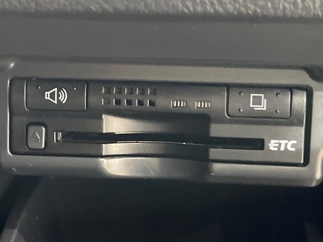 TOYOTA VELLFIRE 2010