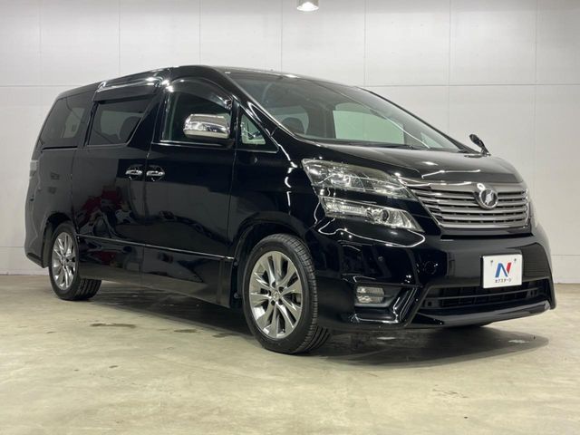 TOYOTA VELLFIRE 2010