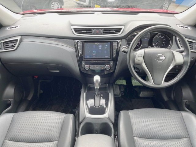 NISSAN X-TRAIL 4WD 2015