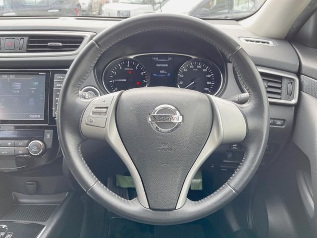 NISSAN X-TRAIL 4WD 2015