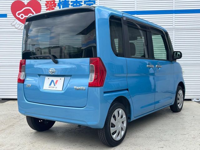 DAIHATSU TANTO 2014
