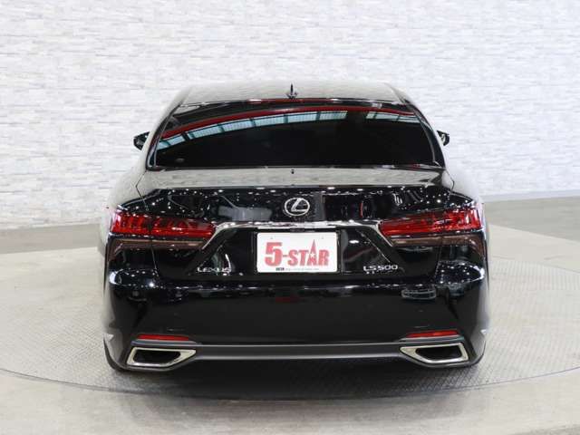 TOYOTA LEXUS LS500 2021