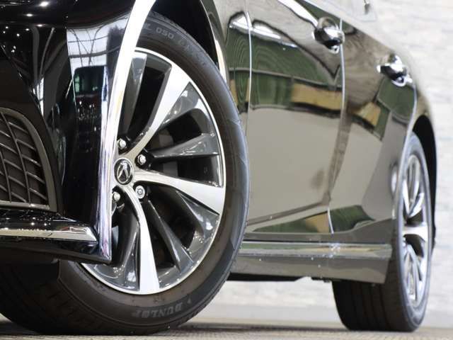 TOYOTA LEXUS LS500 2021