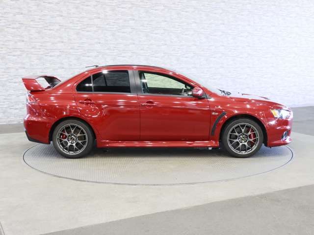 MITSUBISHI LANCER  4WD 2015