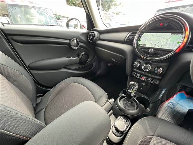 BMW MINI ONE 5DOOR 2019