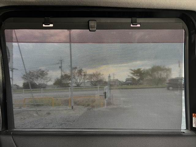 MITSUBISHI DELICA D:2 CUSTOM 2WD 2018