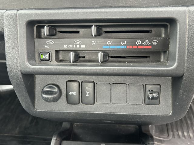 DAIHATSU HIJET truck 4WD 2021