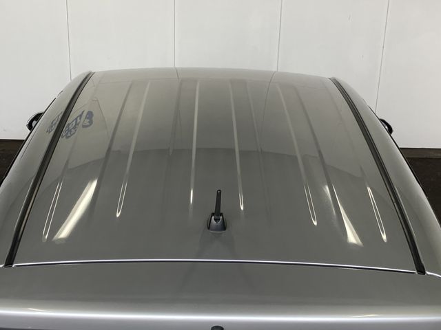 TOYOTA SIENTA HYBRID 2017