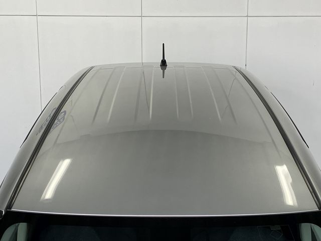 TOYOTA SIENTA HYBRID 2017