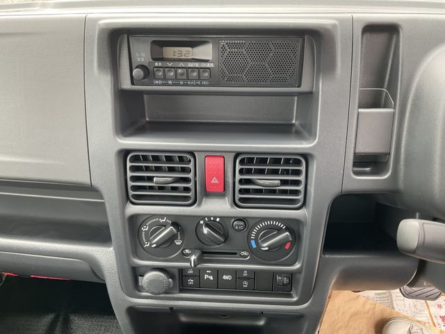 SUZUKI CARRY truck 4WD 2025