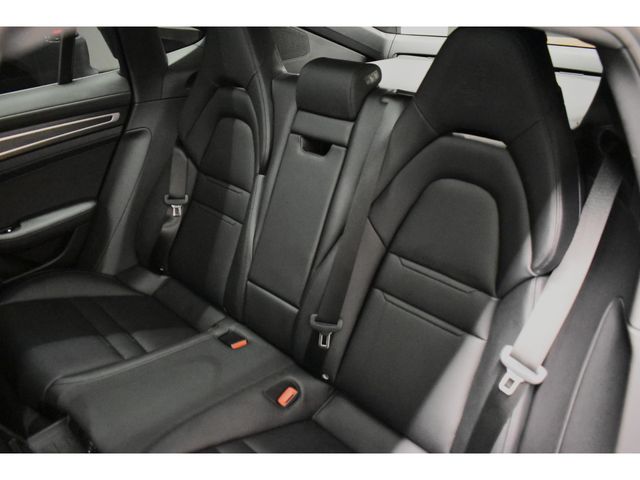 PORSCHE PORSCHE PANAMERA 2022